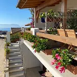 Blue Portrait House * Golfo Aranci