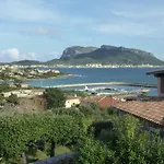 Blue Portrait House * Golfo Aranci
