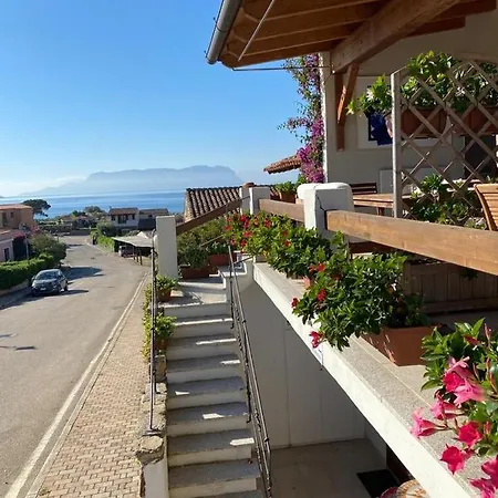 Blue Portrait House * Golfo Aranci