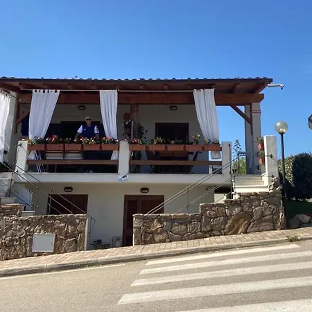 Blue Portrait House Golfo Aranci