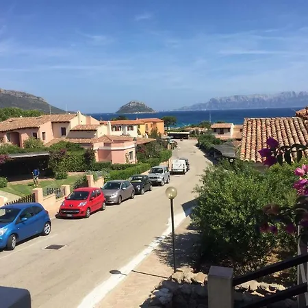 Blue Portrait House Golfo Aranci