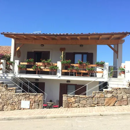 Blue Portrait House Apartment Golfo Aranci