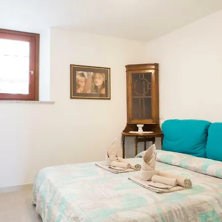 Blue Portrait House Golfo Aranci