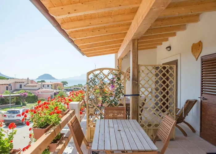 Blue Portrait House Golfo Aranci